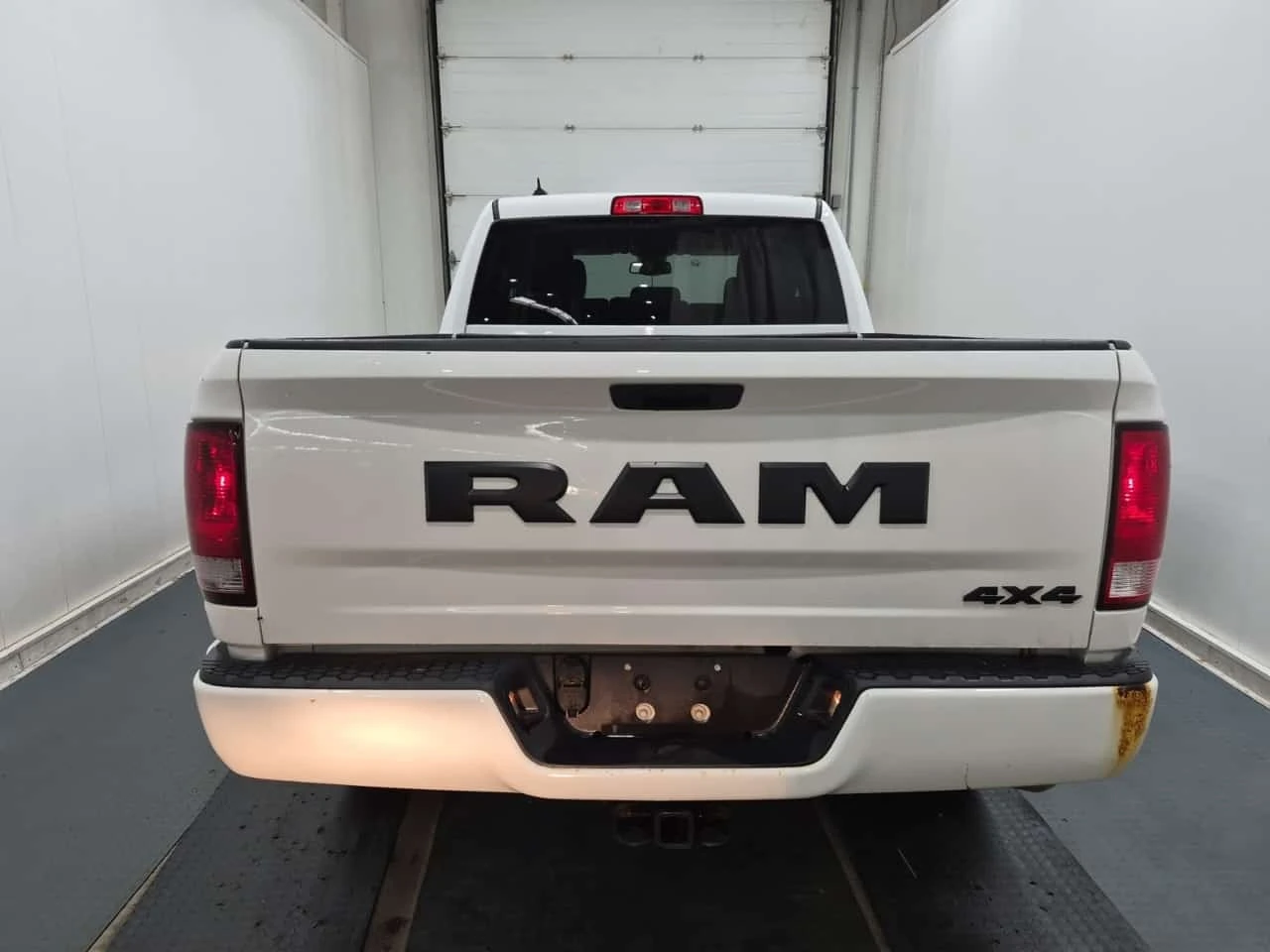 Dodge RAM 1500 * 4x4 Quad Cab 6'4" Box Express *  | Mobile.bg � ����������� 5