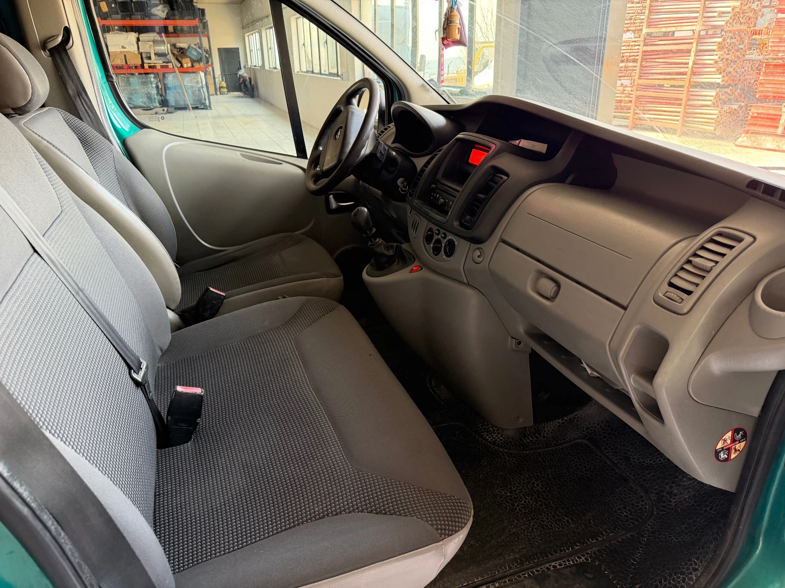 Opel Vivaro  - изображение 9