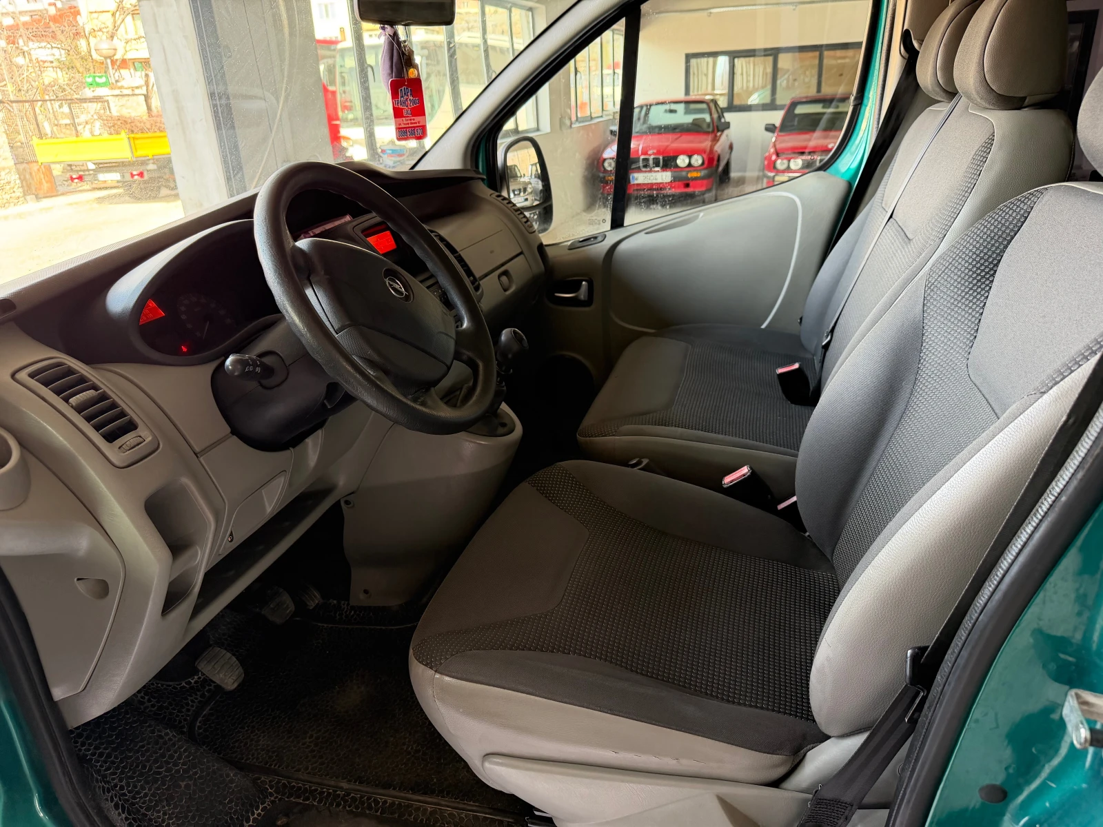 Opel Vivaro  - изображение 8