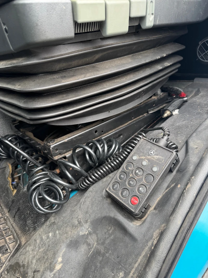 Mercedes-Benz Atego Автовоз с платформа 1229, снимка 7 - Камиони - 52336080