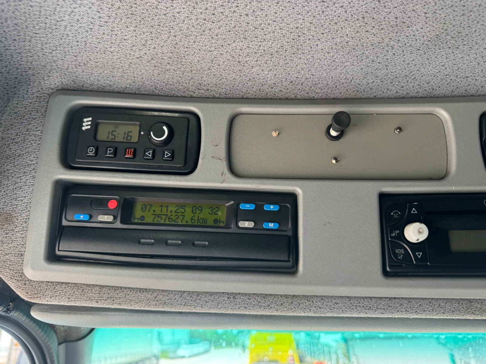 Mercedes-Benz Atego Автовоз с платформа 1229 - изображение 5