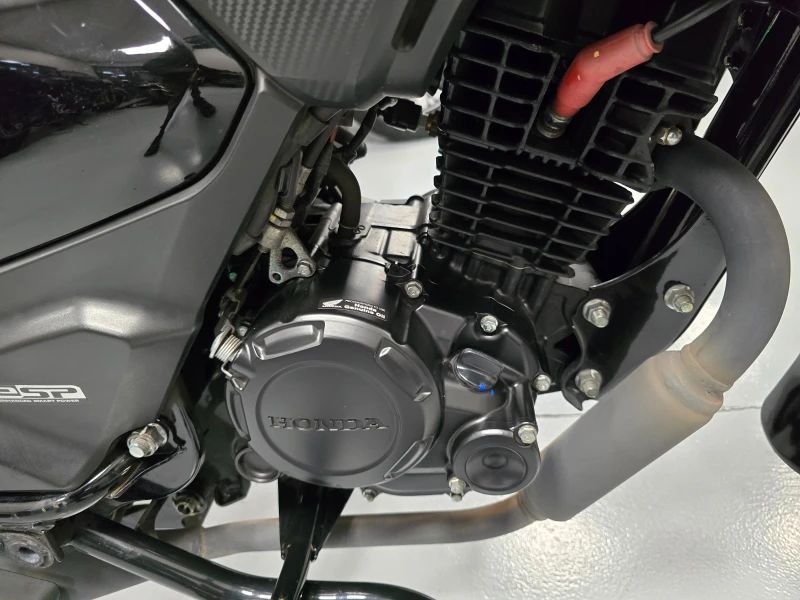 Honda Cbf 125ie, 12.2023г., 7500км.!, снимка 10 - Мотоциклети и мототехника - 52810734