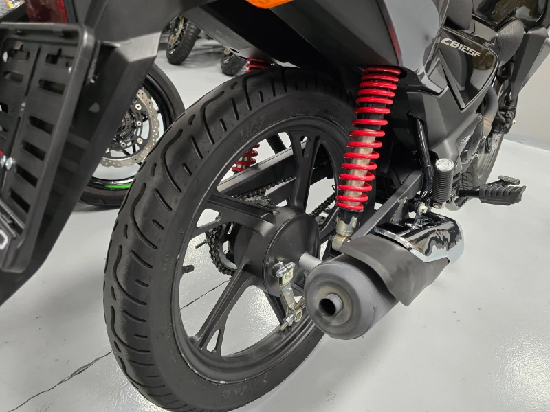 Honda Cbf 125ie, 12.2023г., 7500км.!, снимка 12 - Мотоциклети и мототехника - 52810734
