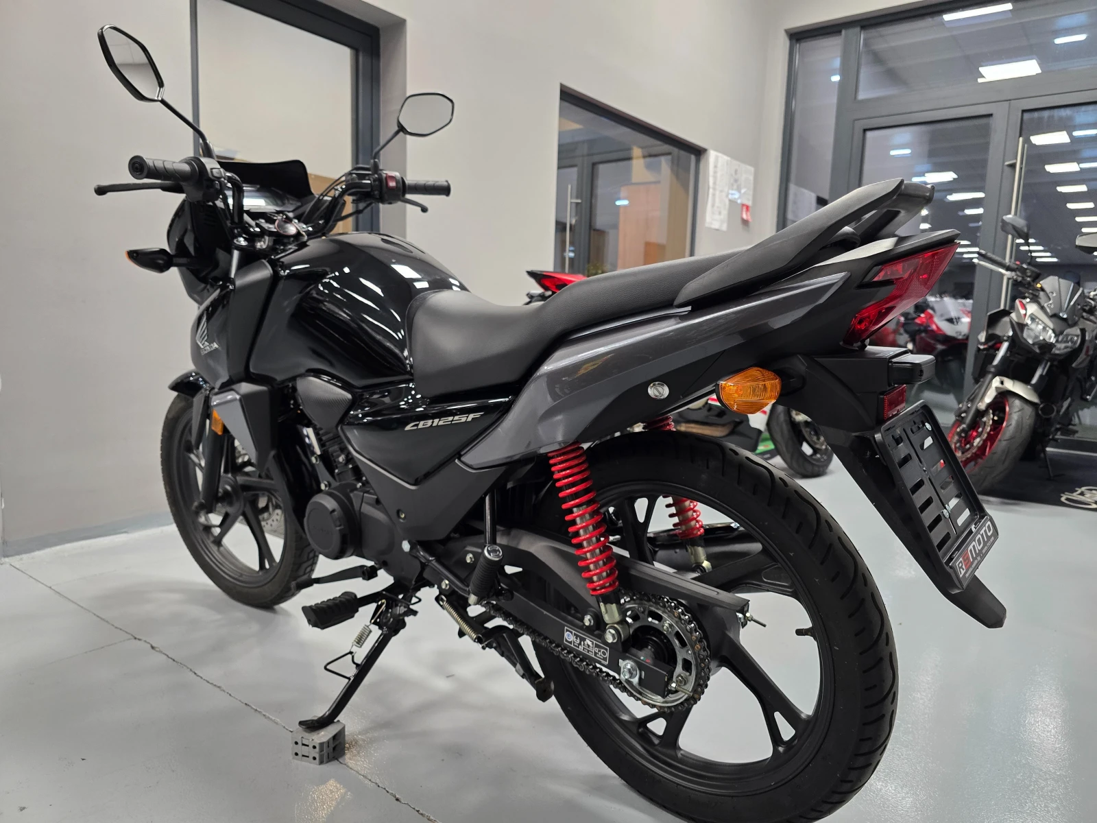 Honda Cbf 125ie, 12.2023г., 7500км.! - изображение 4