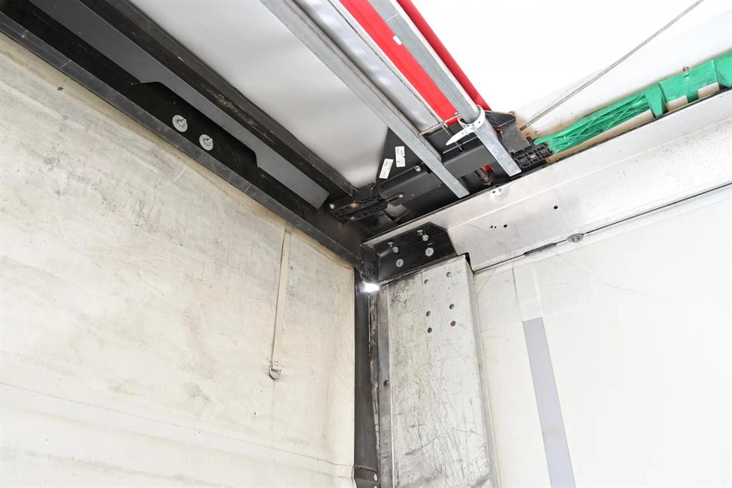 Полуремарке Schwarzmuller 3/E  Падащ борд Тристрана щора, снимка 12 - Ремаркета - 54632244