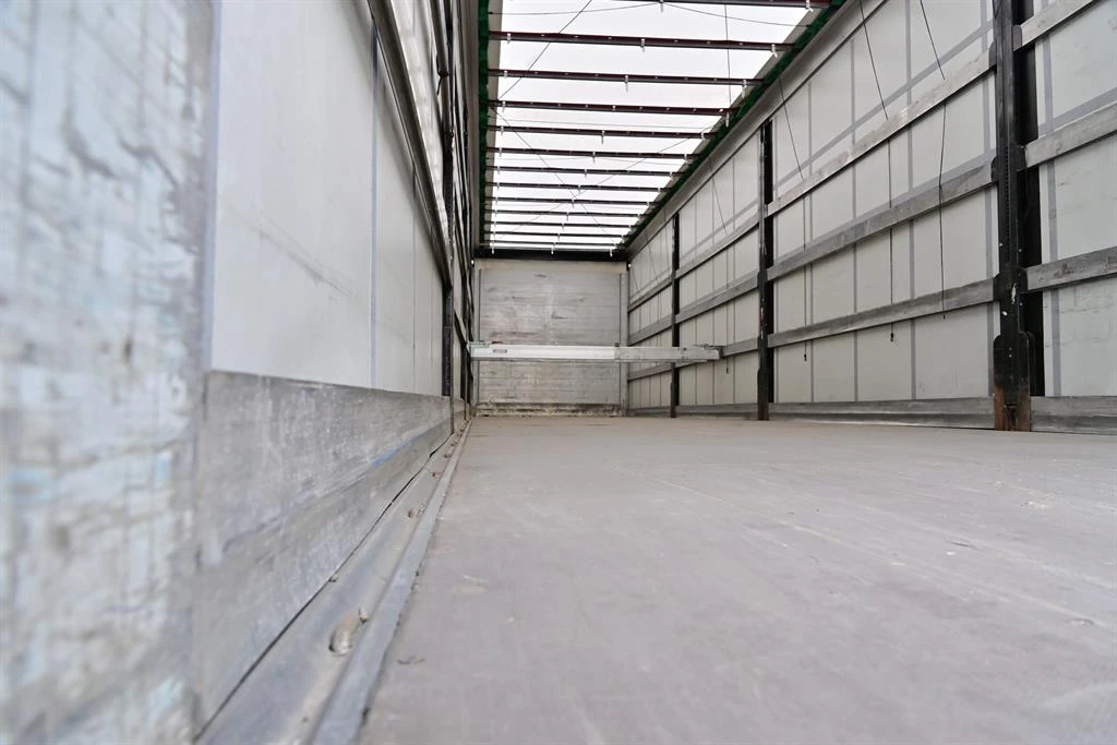 Полуремарке Schwarzmuller 3/E  Падащ борд Тристрана щора, снимка 9 - Ремаркета - 54632244