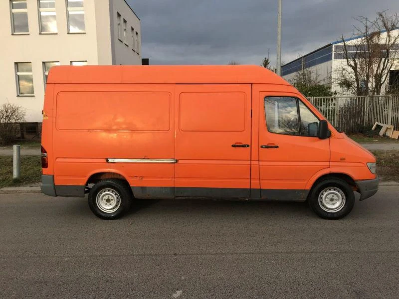 Охладителна система за Mercedes-Benz Sprinter 312, снимка 1 - Части - 22086239