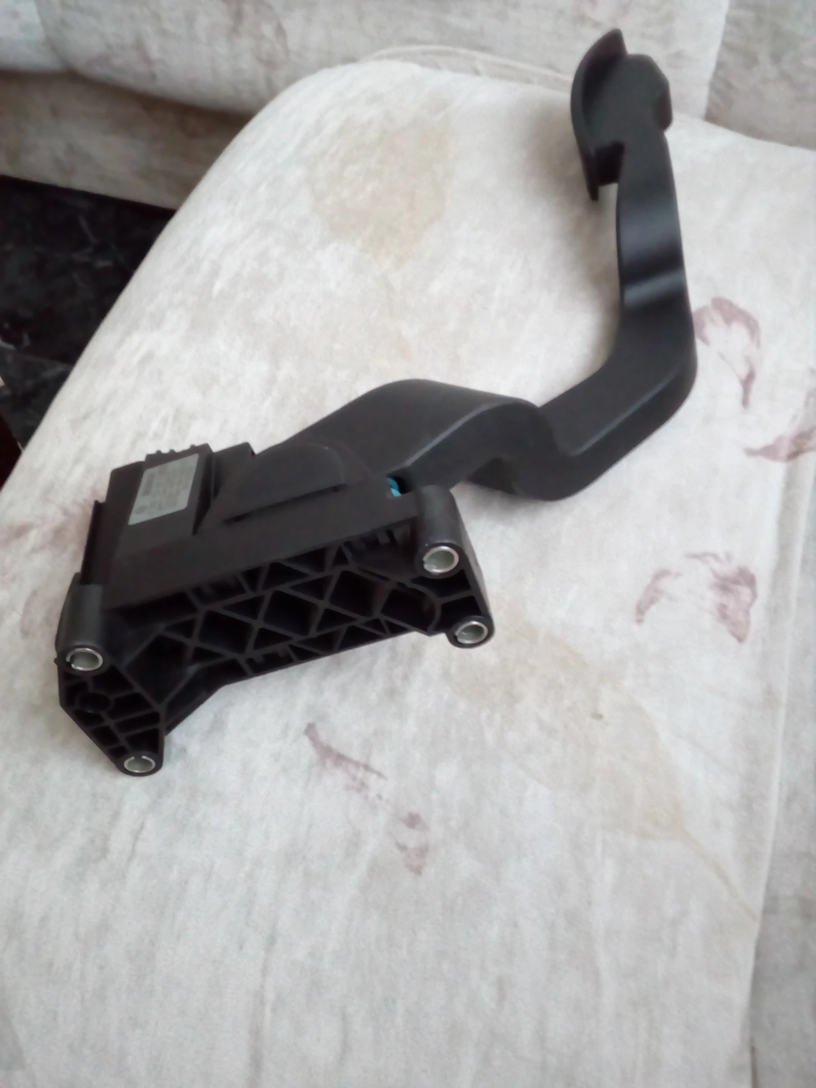 ����� �� ����� �� ���� ����� 1.6 ������ | Mobile.bg � ����������� 3