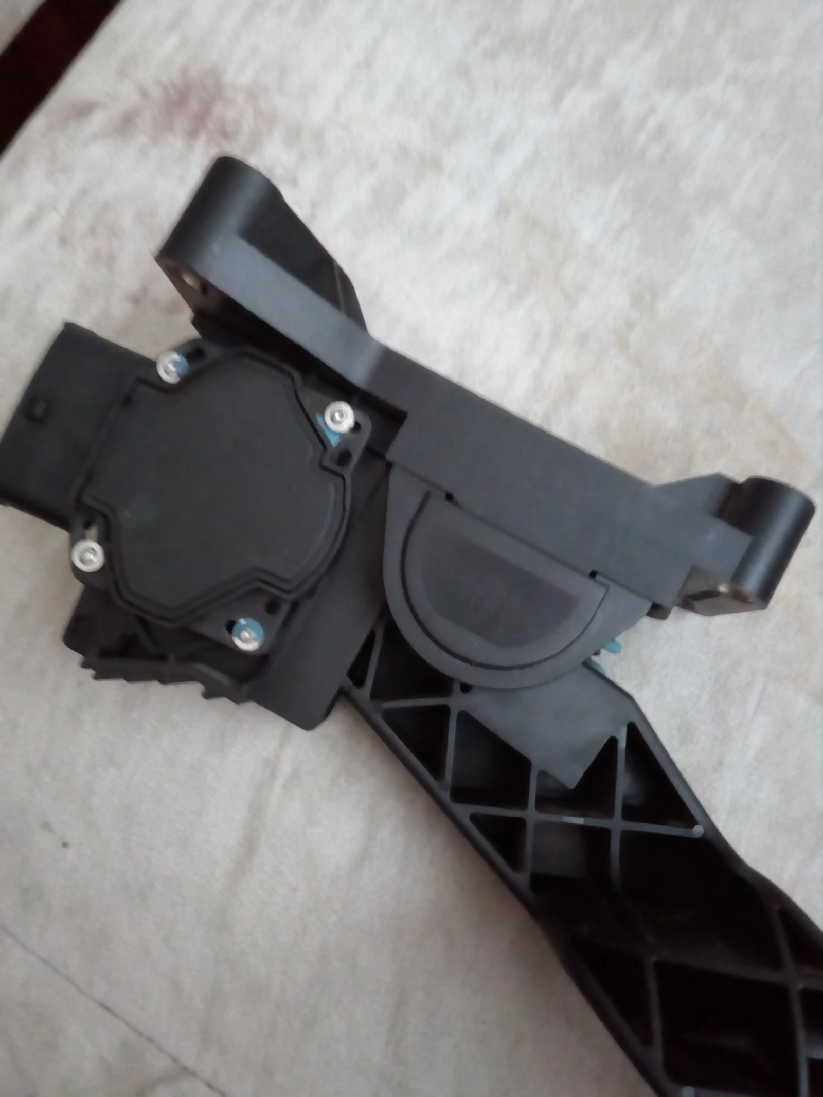 ����� �� ����� �� ���� ����� 1.6 ������ | Mobile.bg � ����������� 6