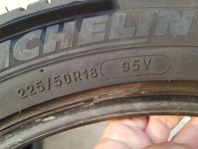 Гуми Летни 225/50R18, снимка 6 - Гуми и джанти - 21452836