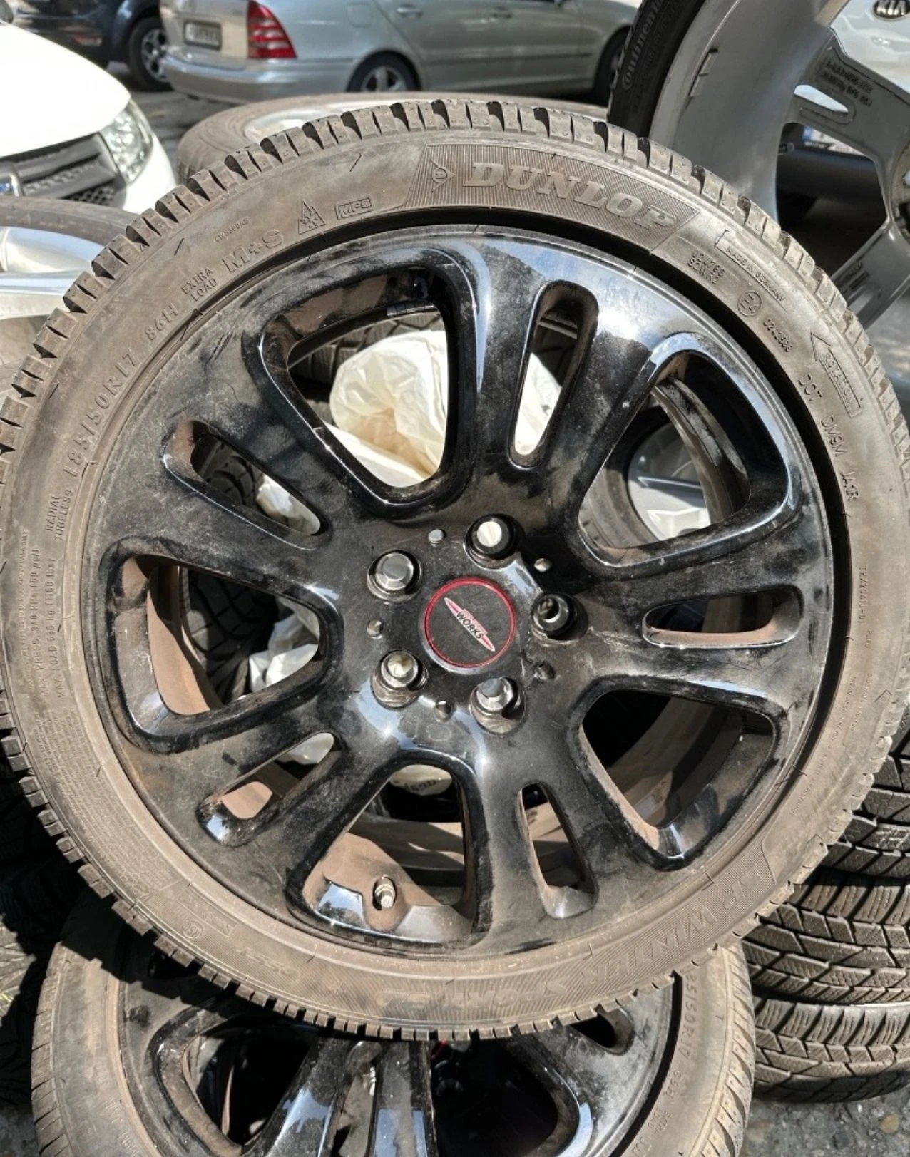 Гуми с джанти Dunlop 185/50R17