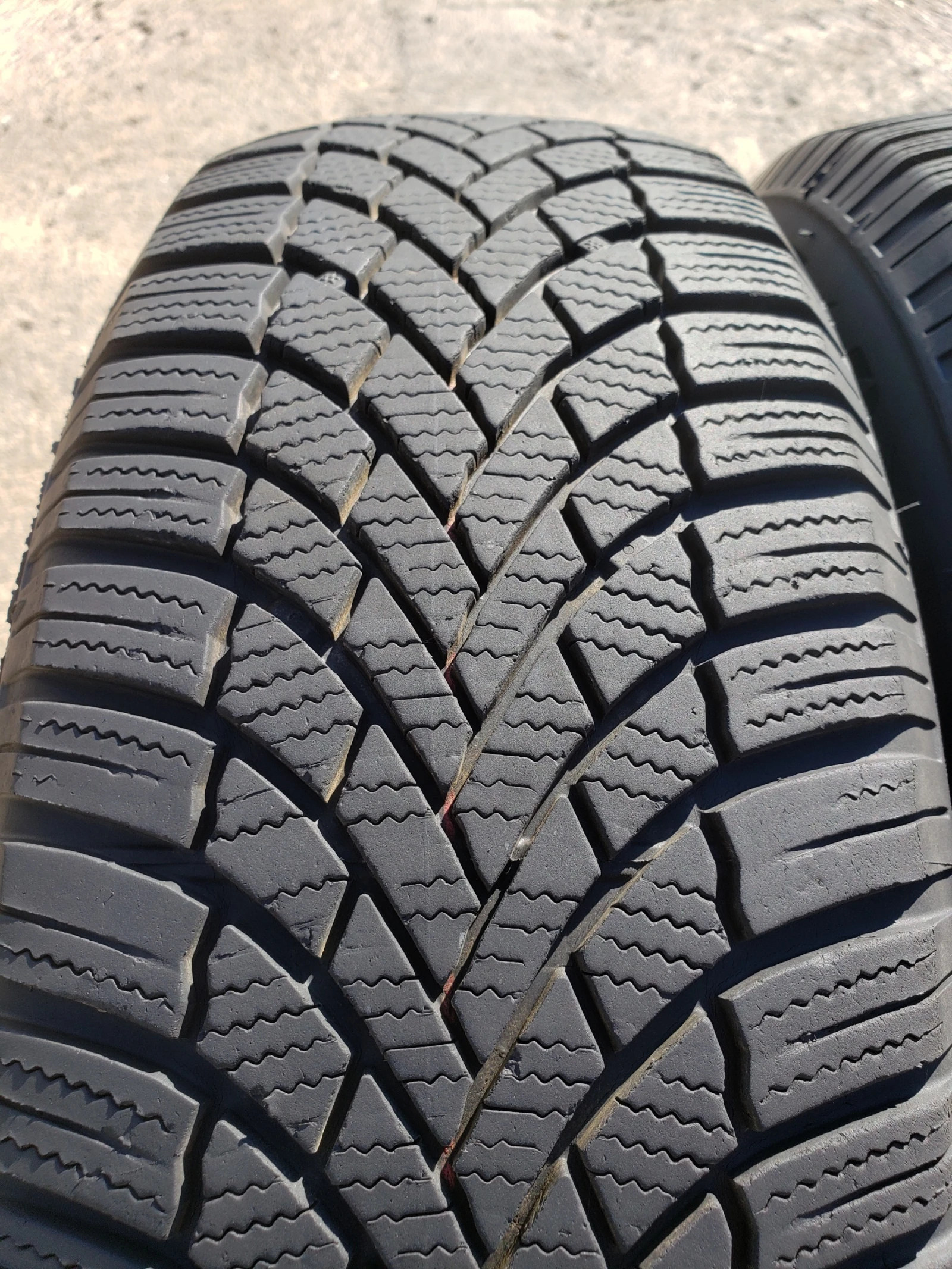 ���� 185/65R15 | Mobile.bg � ����������� 1