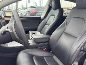 Tesla Model Y * Performance * CARFAX * ПРЕДСТАВИТЕЛСТВО , снимка 16
