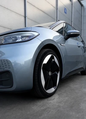 VW ID.3 Pro Performance 62 kWh, 360 камери, снимка 2