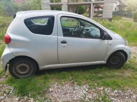 Toyota Aygo, снимка 3
