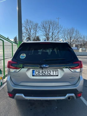 Subaru Forester 2.0i E-Boxer Hybrid 8г. Гаранция, снимка 6