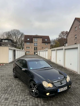 Mercedes-Benz C 220, снимка 2