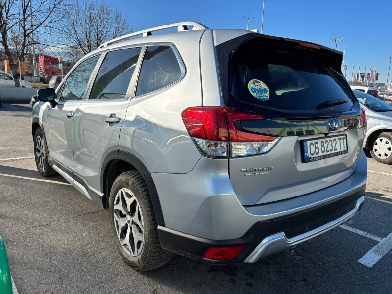 Subaru Forester 2.0i E-Boxer Hybrid 8г. Гаранция, снимка 5 - Автомобили и джипове - 48417678