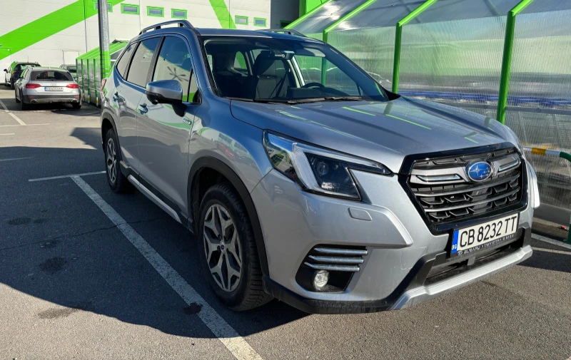 Subaru Forester 2.0i E-Boxer Hybrid 8г. Гаранция, снимка 2 - Автомобили и джипове - 48417678