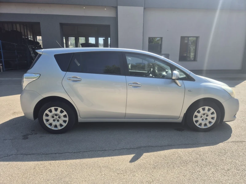 Toyota Corolla verso ШВЕЙЦАРИЯ 6+ 1 МЕСТА, снимка 6 - Автомобили и джипове - 48519933