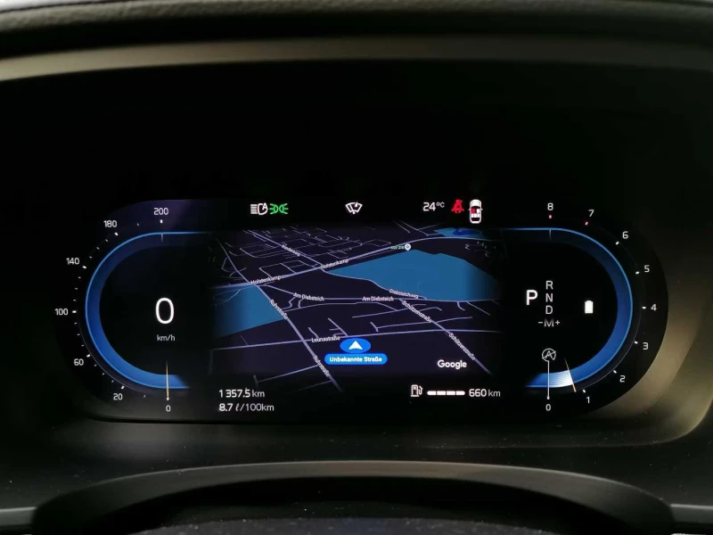 Volvo V90 B4/PLUS-BRIGHT/197HP/PANO/360/H&K/NAVI/LED/307gPR, снимка 6 - Автомобили и джипове - 51681407