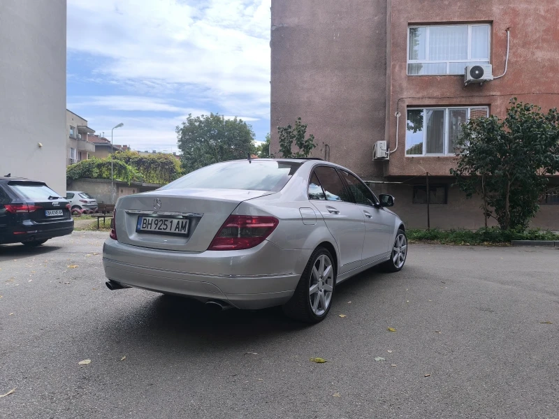Mercedes-Benz C 320 Avantgarde 7G Tronic, снимка 5 - Автомобили и джипове - 51943877
