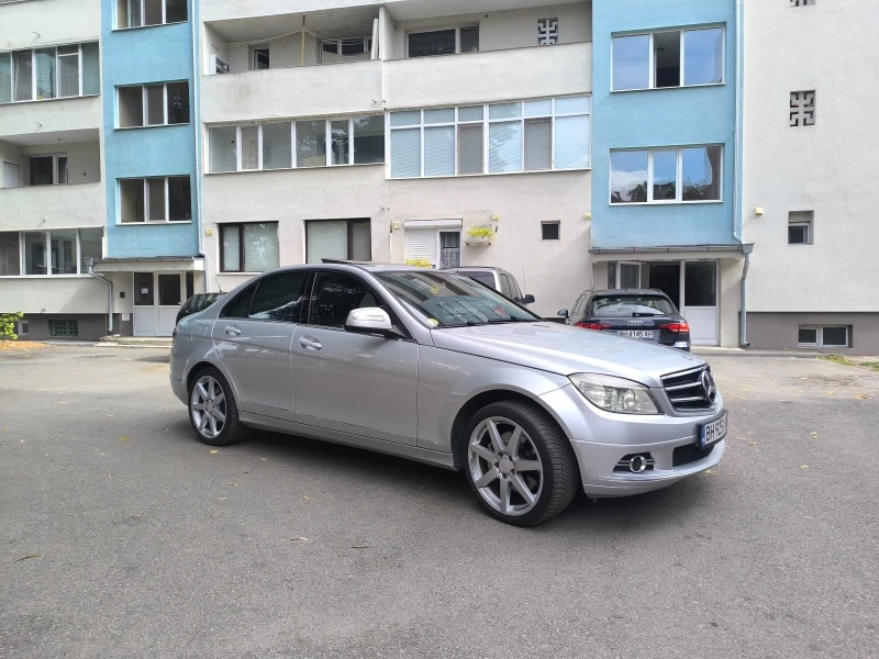 Mercedes-Benz C 320 Avantgarde 7G Tronic, снимка 2 - Автомобили и джипове - 51943877