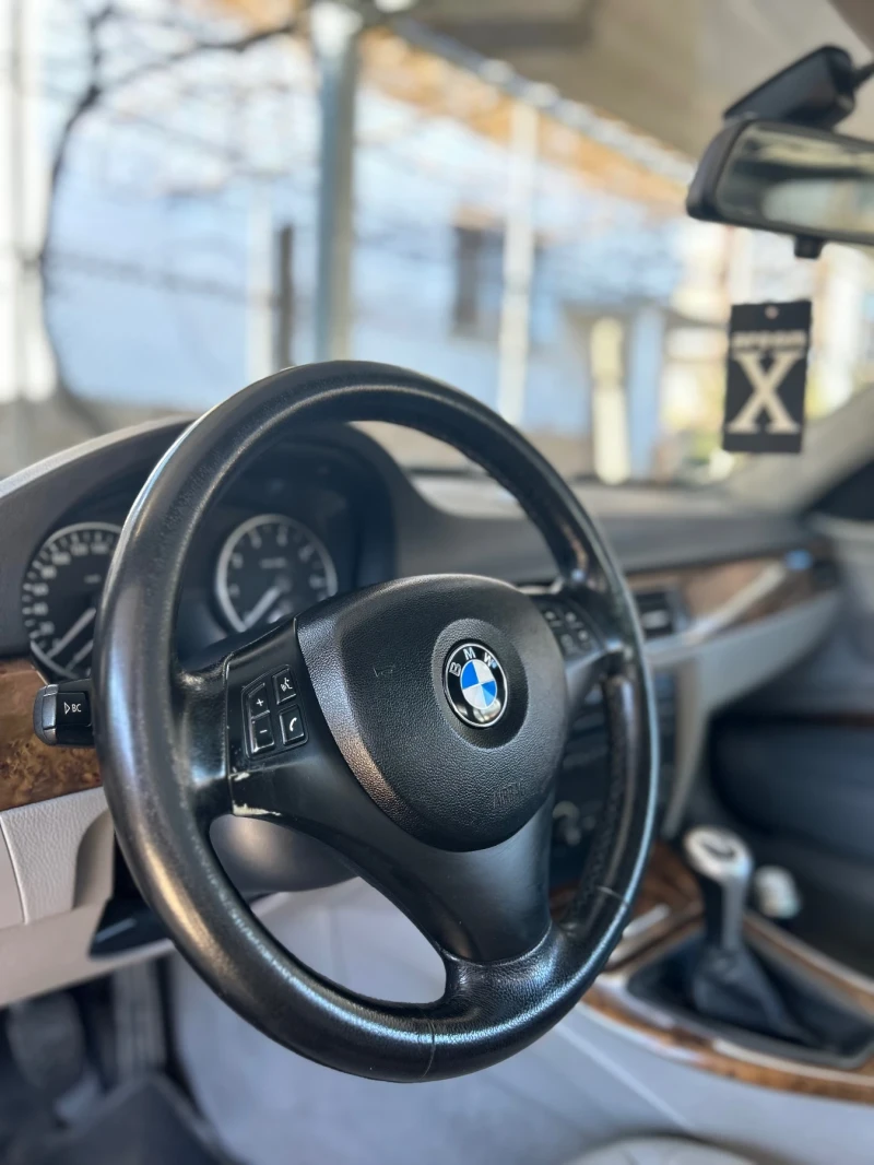 BMW 320 BMW E90 320, снимка 10 - Автомобили и джипове - 52361976