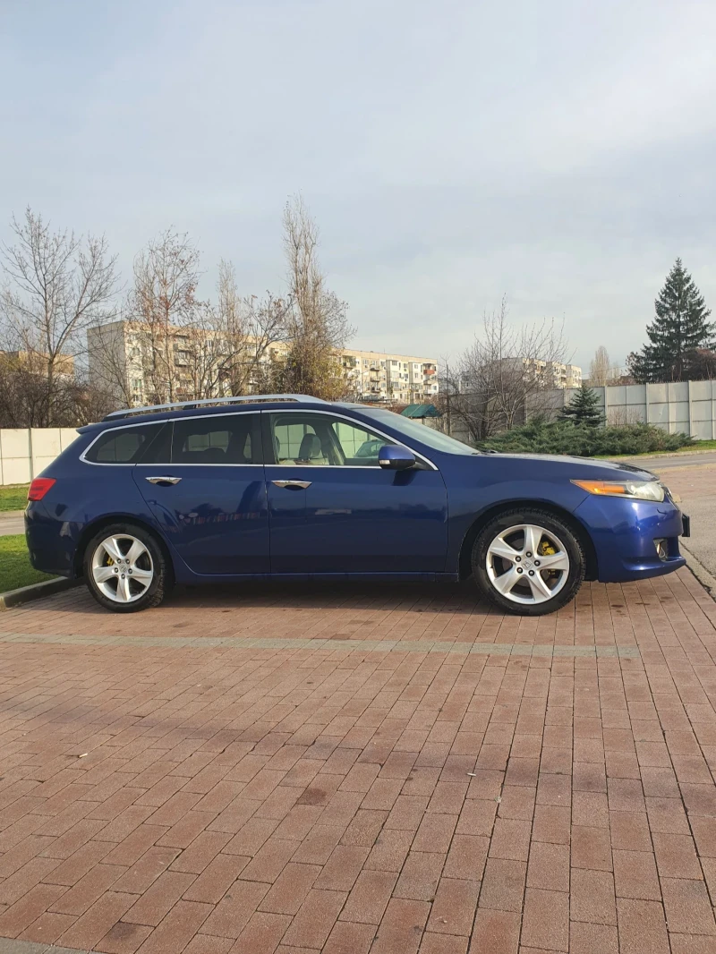 Honda Accord 2.2 i-Dtec executive, снимка 3 - Автомобили и джипове - 52629081
