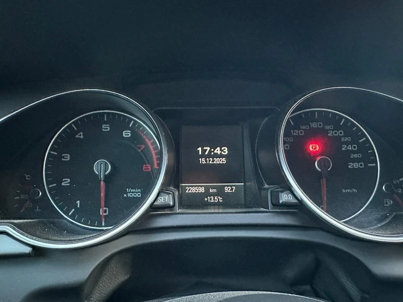 Audi A5, снимка 7 - Автомобили и джипове - 52869625