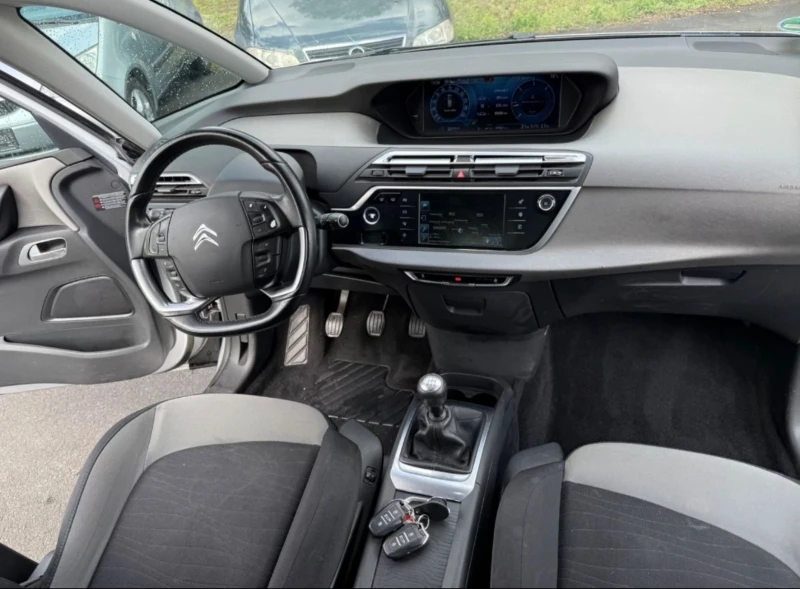 Citroen C4 Picasso 1.6 HDI , снимка 10 - Автомобили и джипове - 53193743