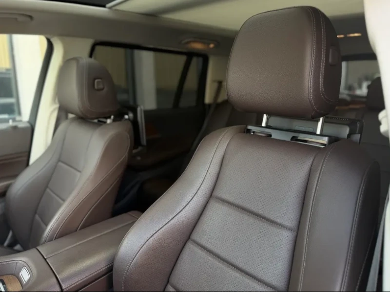 Mercedes-Benz GLS 450 4MATIC* * MULTIMEDIA* BURMESTER* * 7 SEATS, снимка 13 - Автомобили и джипове - 53201462