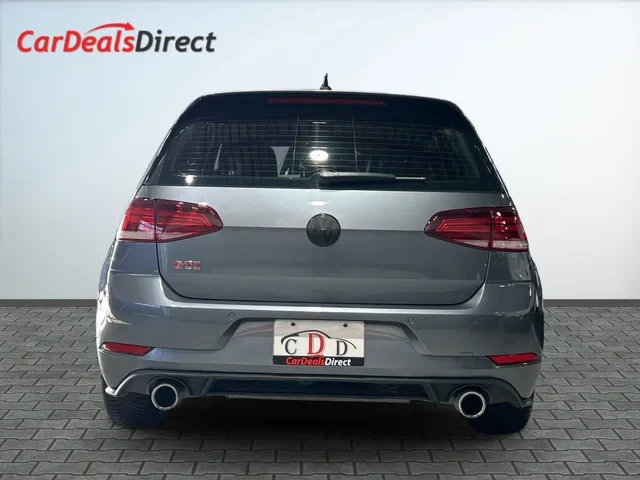 VW Golf GTI 2.0T* AвтоКредит* (ЦЕНА ДО БГ), снимка 5 - Автомобили и джипове - 53927494