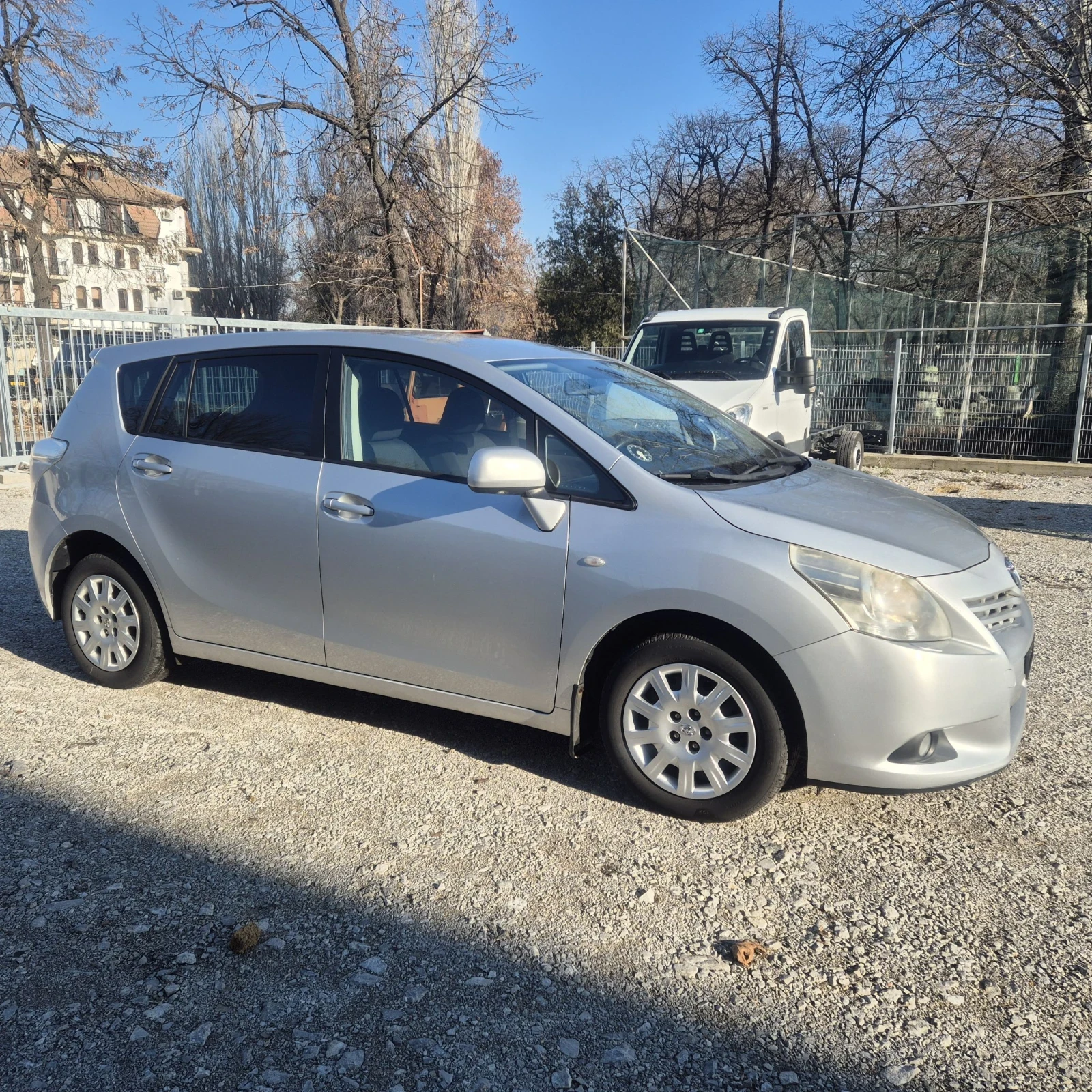 Toyota Corolla verso 7 места  Швейцария  | Mobile.bg — изображение 1