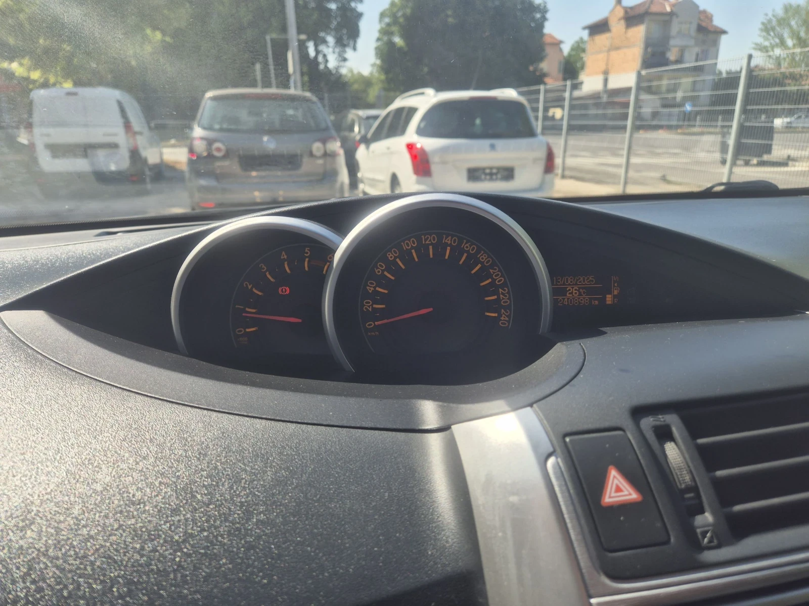 Toyota Corolla verso  6+ 1  | Mobile.bg   17