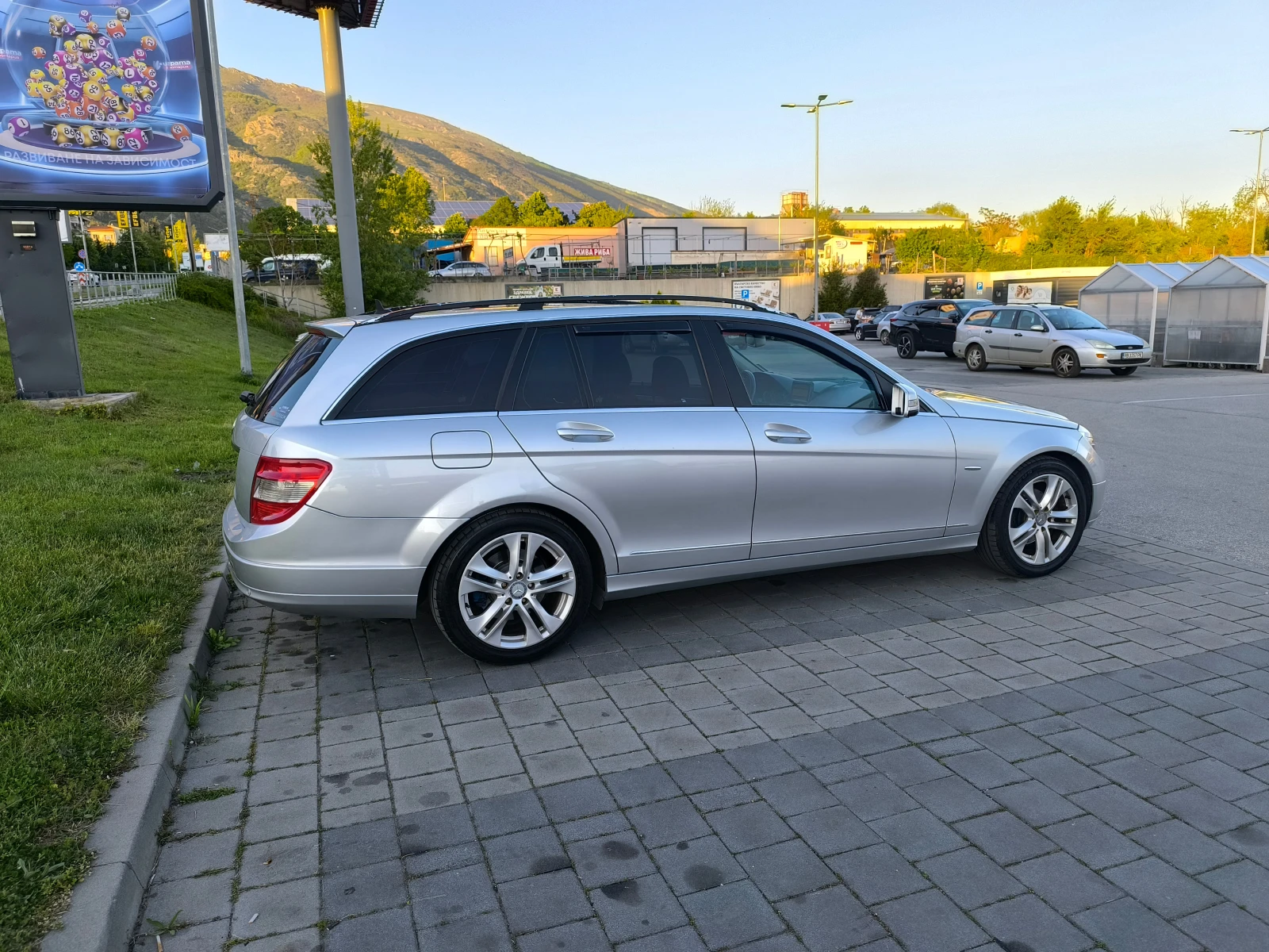Mercedes-Benz C 220 CDI  - изображение 3