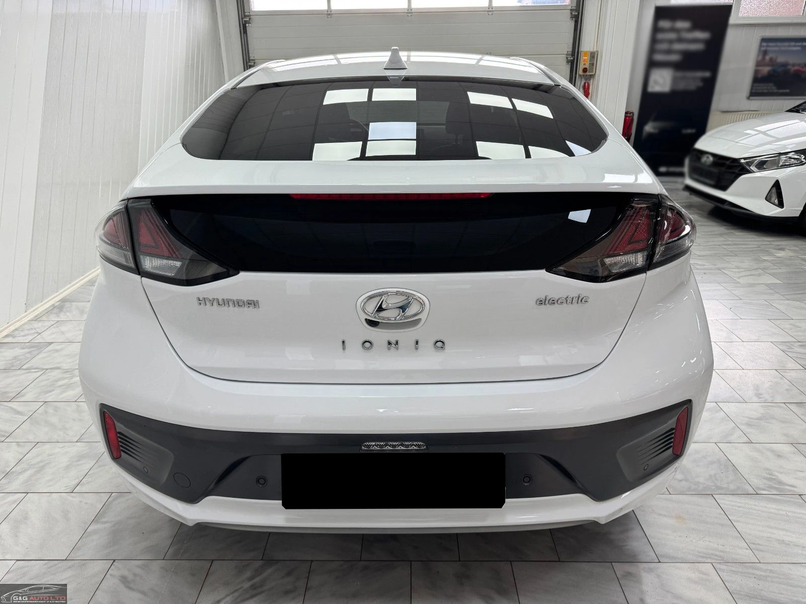 Hyundai Ioniq ELEKTRO-STYLE/136HP/AMBI/CARPLAY/LED/L.ASSIST/186f - изображение 6
