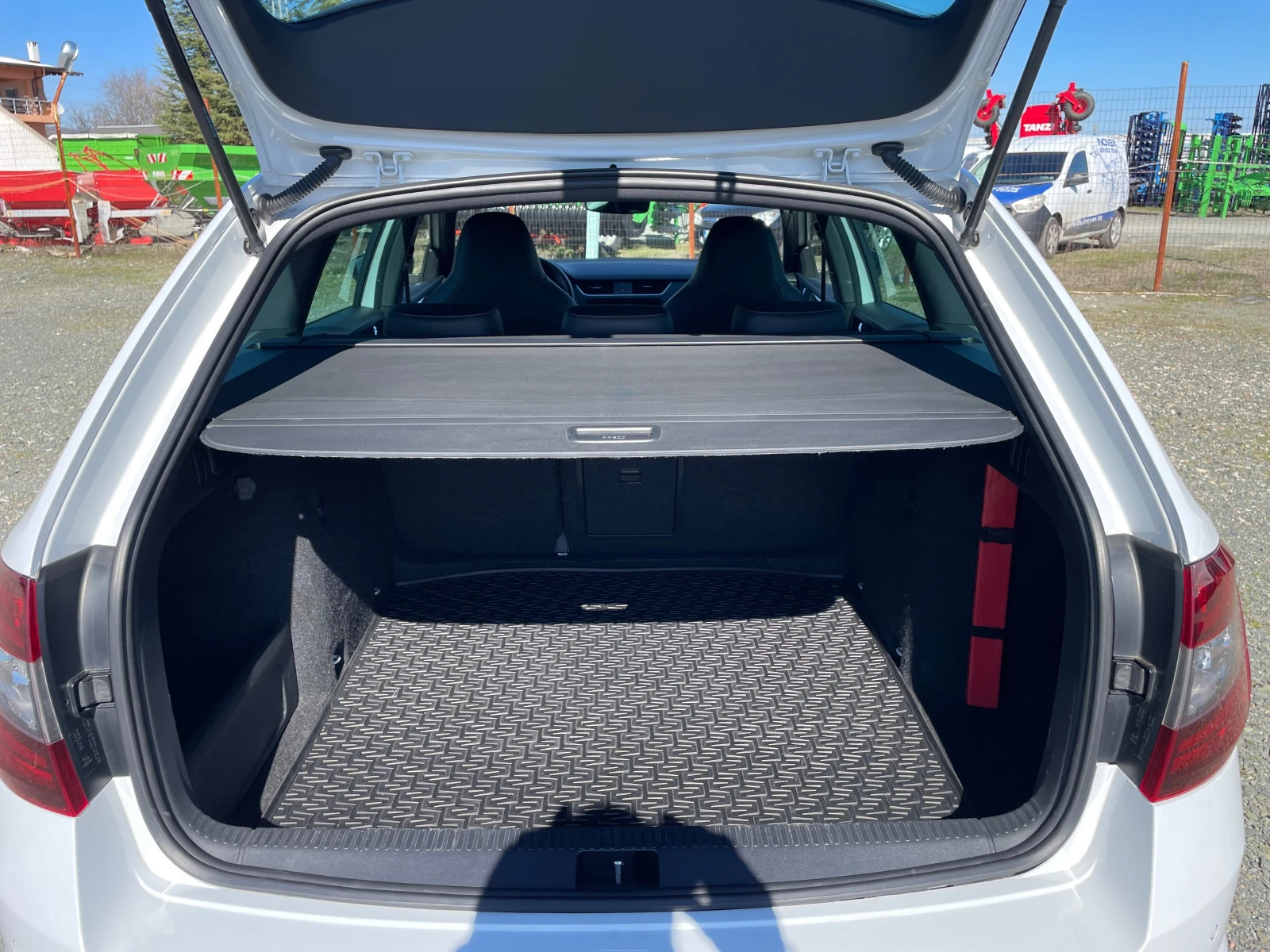 Skoda Octavia VRS DIGITAL 4x4   | Mobile.bg   16