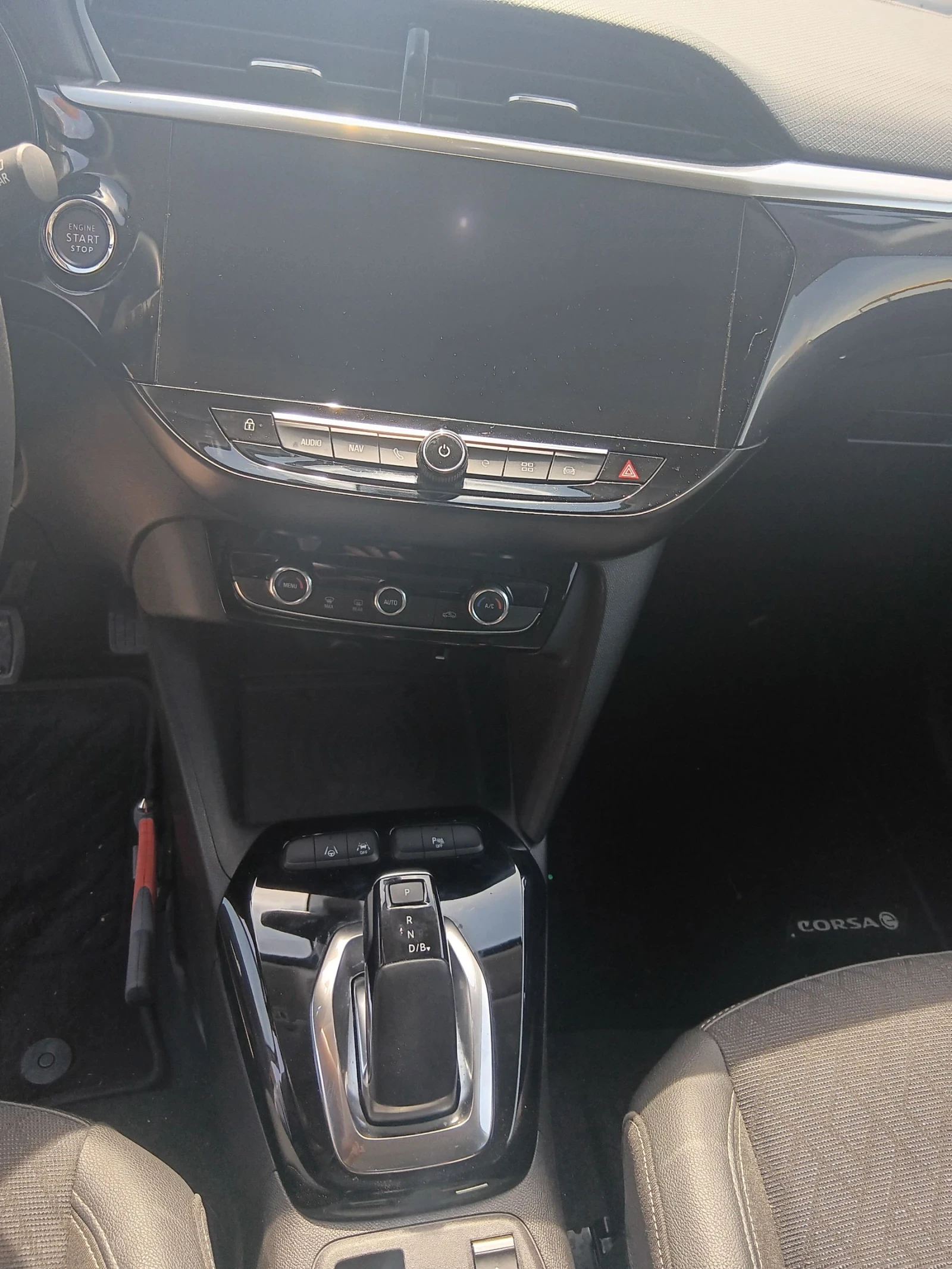 Opel Corsa Elegance GS Line - изображение 9
