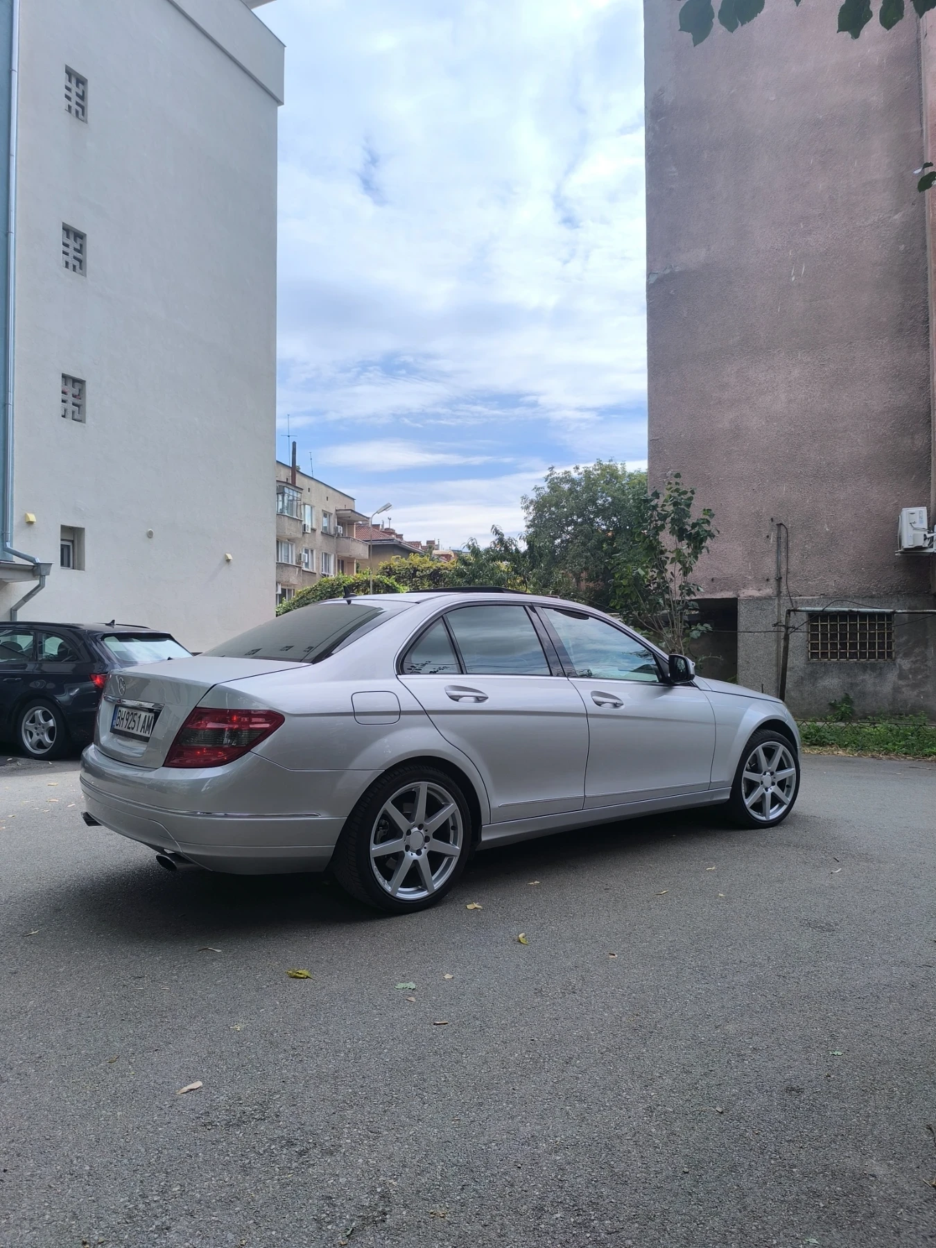 Mercedes-Benz C 320 Avantgarde 7G Tronic | Mobile.bg — изображение 13