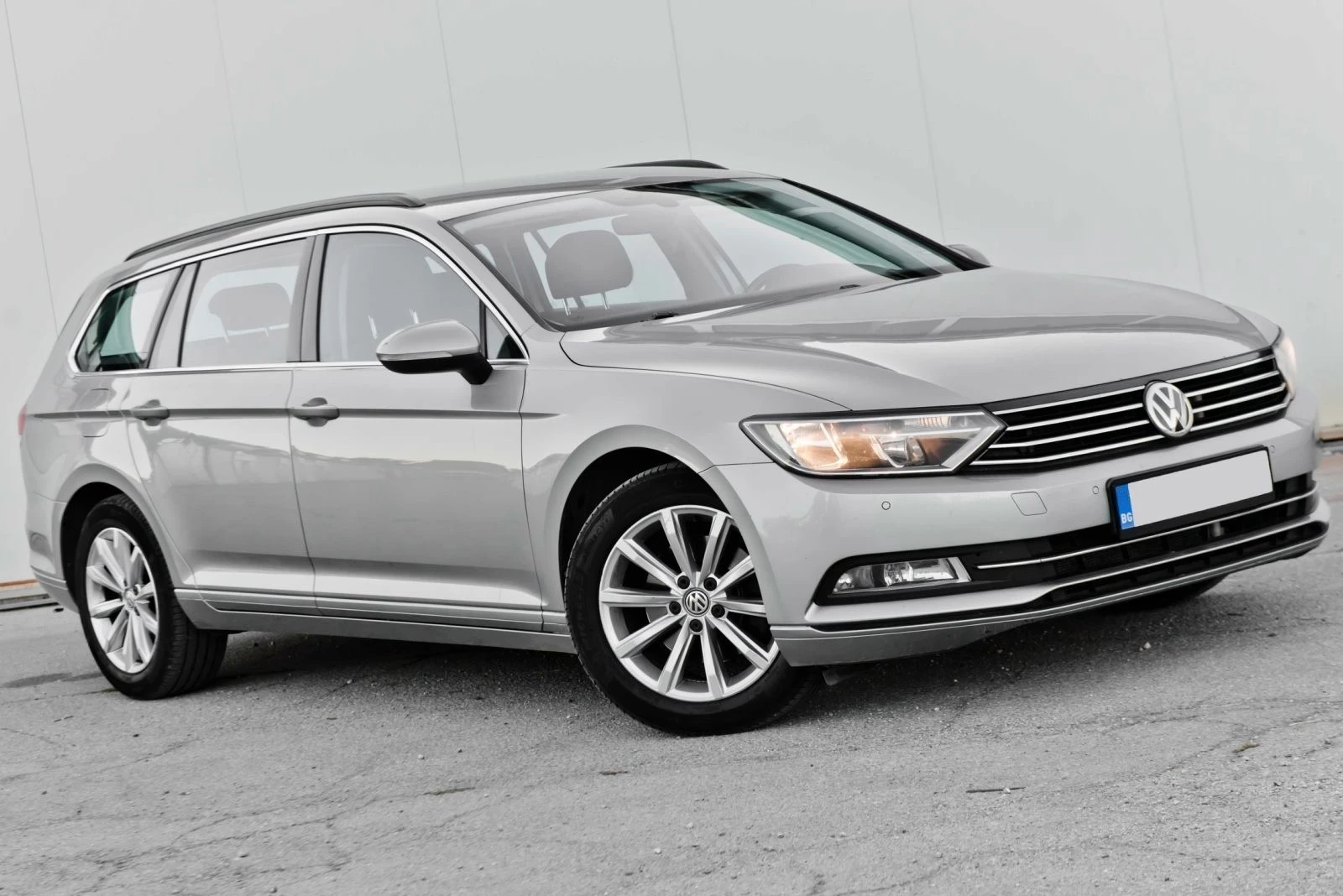VW Passat  - изображение 5
