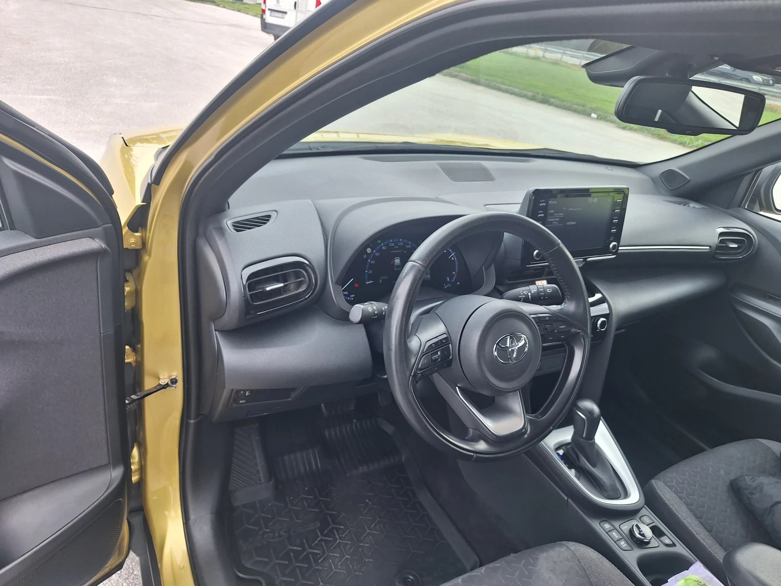 Toyota Yaris Cross | Mobile.bg   13