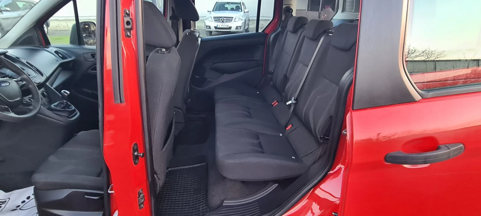 Ford Connect 1.6tdci - изображение 10