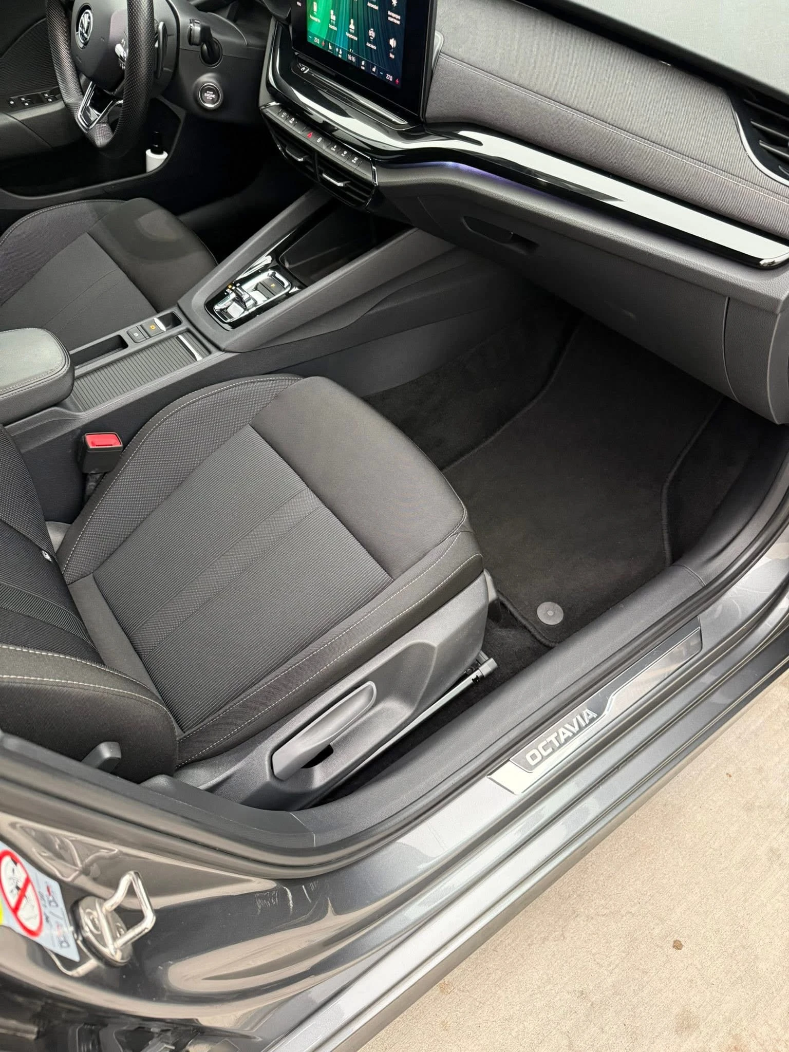 Skoda Octavia 1.5 TSi Sportline - изображение 5