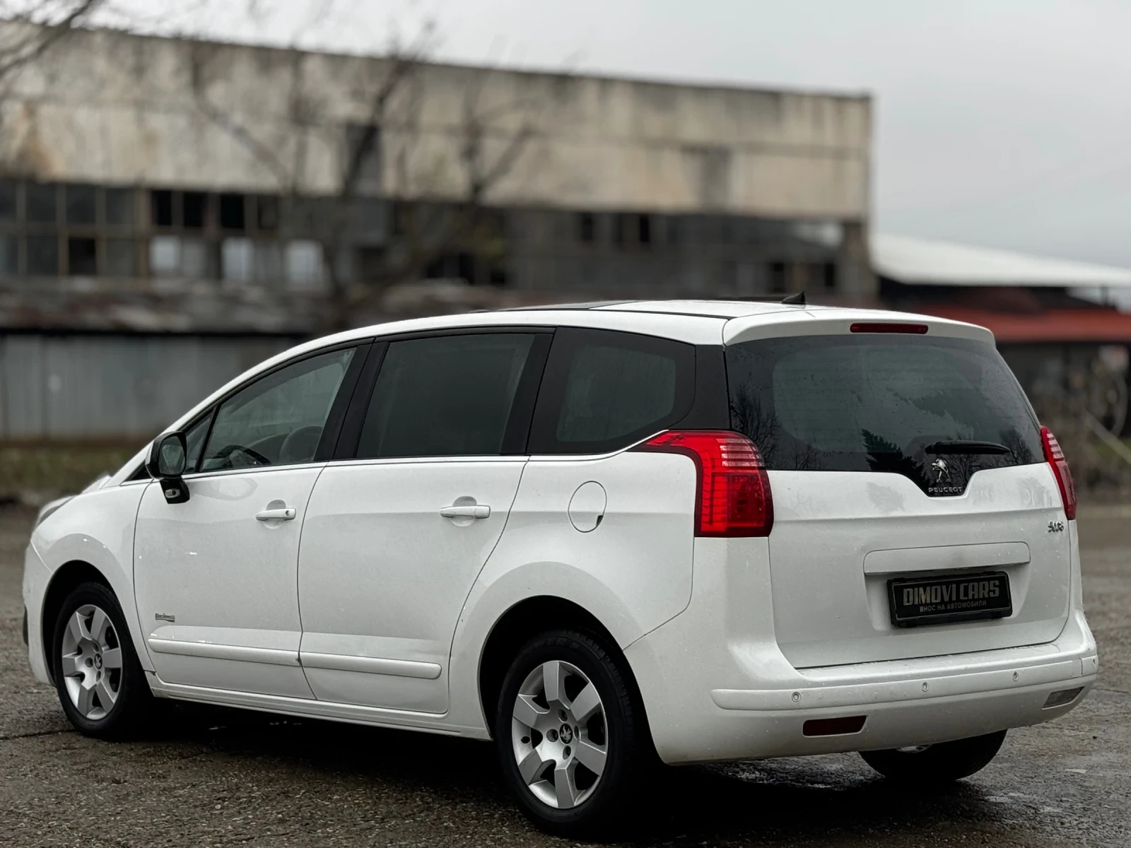 Peugeot 5008 2.0HDI/ПОДГРЕВ/НАВИГАЦИЯ - изображение 3