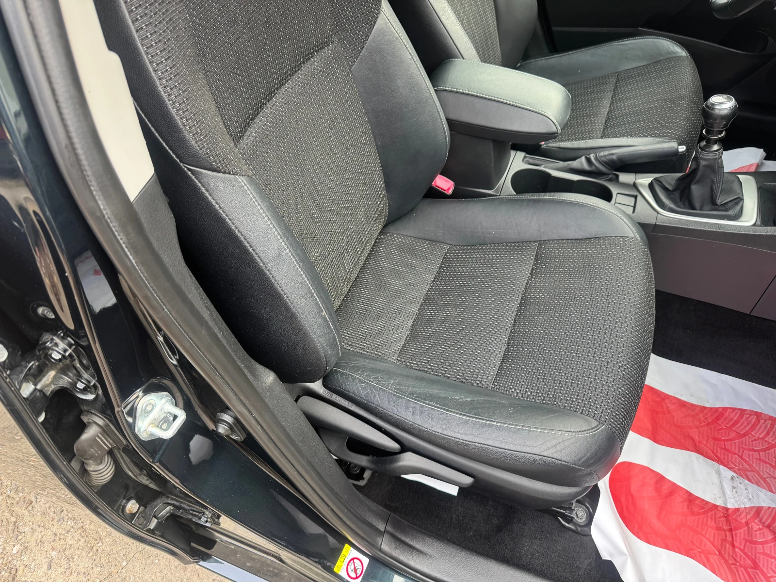 Toyota Auris 1.4 D4D - изображение 8