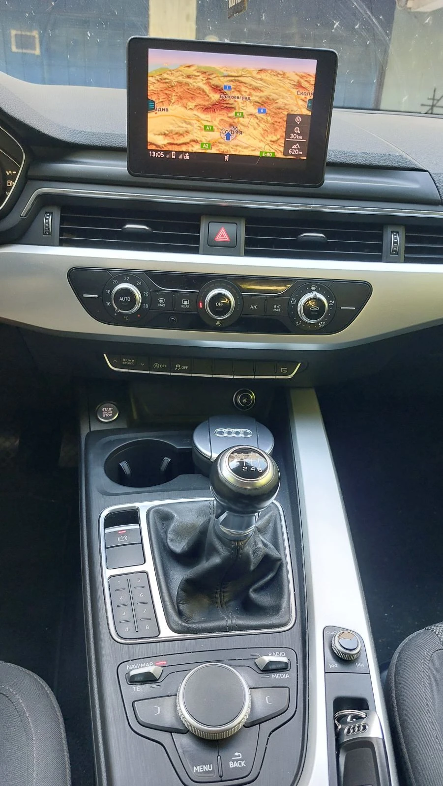 Audi A4 G-TRON AVANT - изображение 3