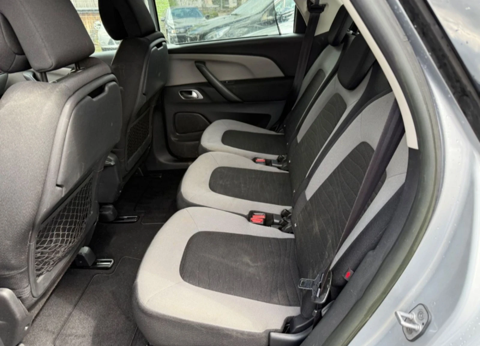 Citroen C4 Picasso 1.6 HDI  - изображение 8