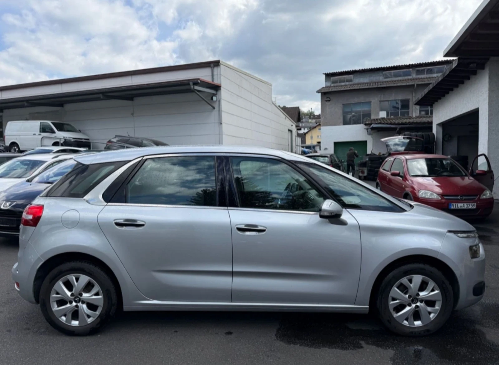 Citroen C4 Picasso 1.6 HDI  - изображение 7