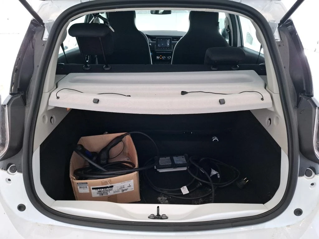 Renault Zoe 52kWh, снимка 10 - Автомобили и джипове - 53994392